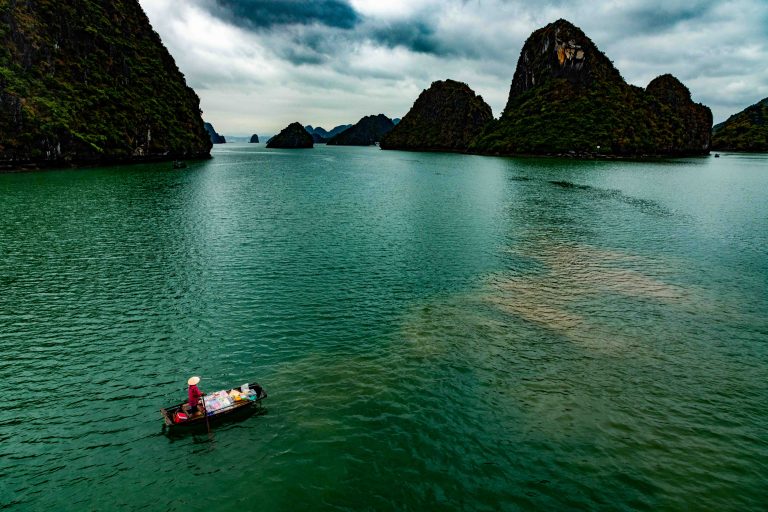 Lost-in-Halong